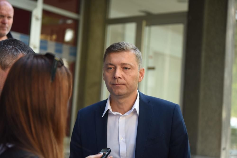 Зеленовић: СЗС чврсто иза захтева стручног тима Један од пет милиона о изборним условима