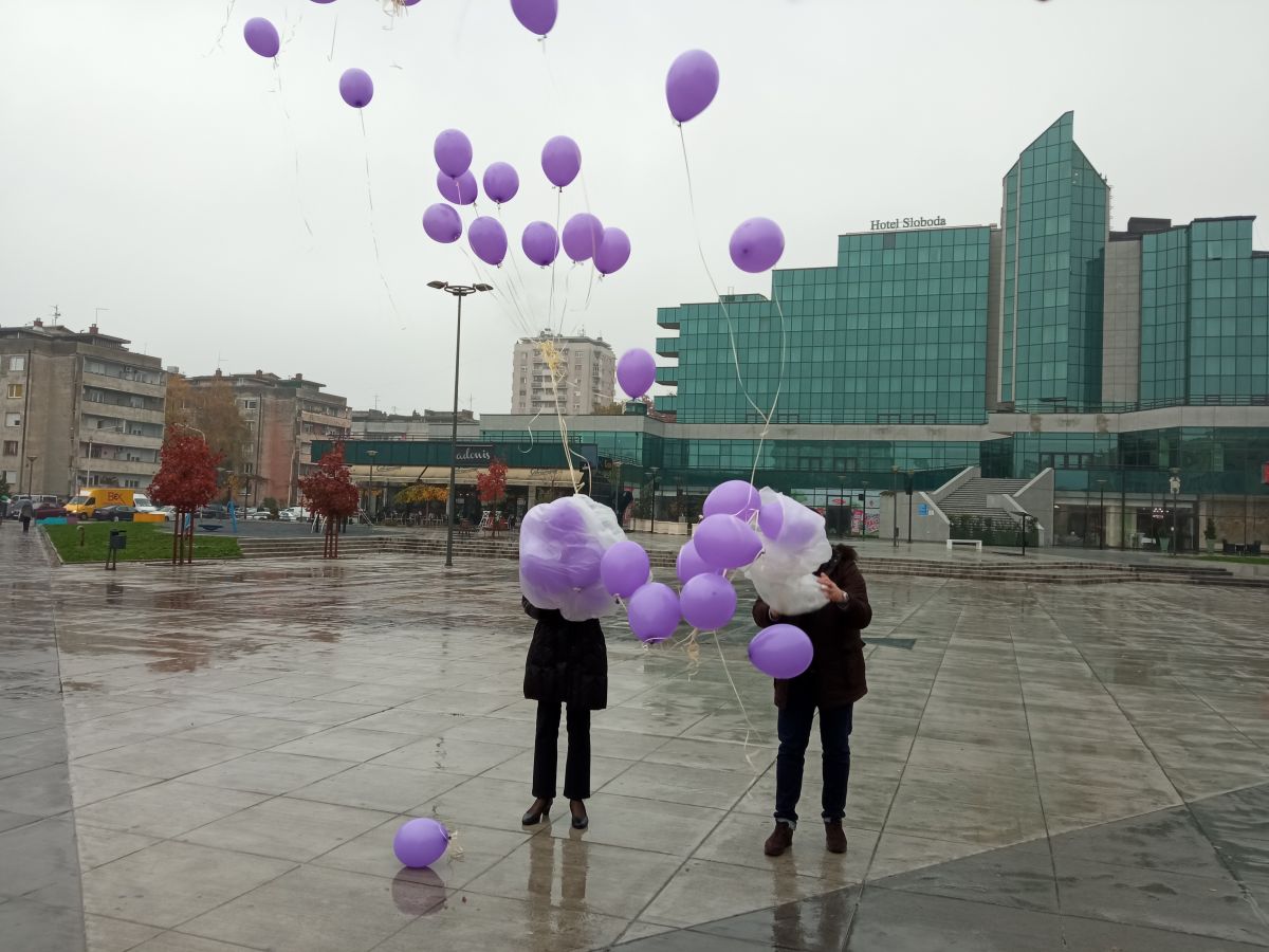 Ljubičasto kao simbol borbe i nade