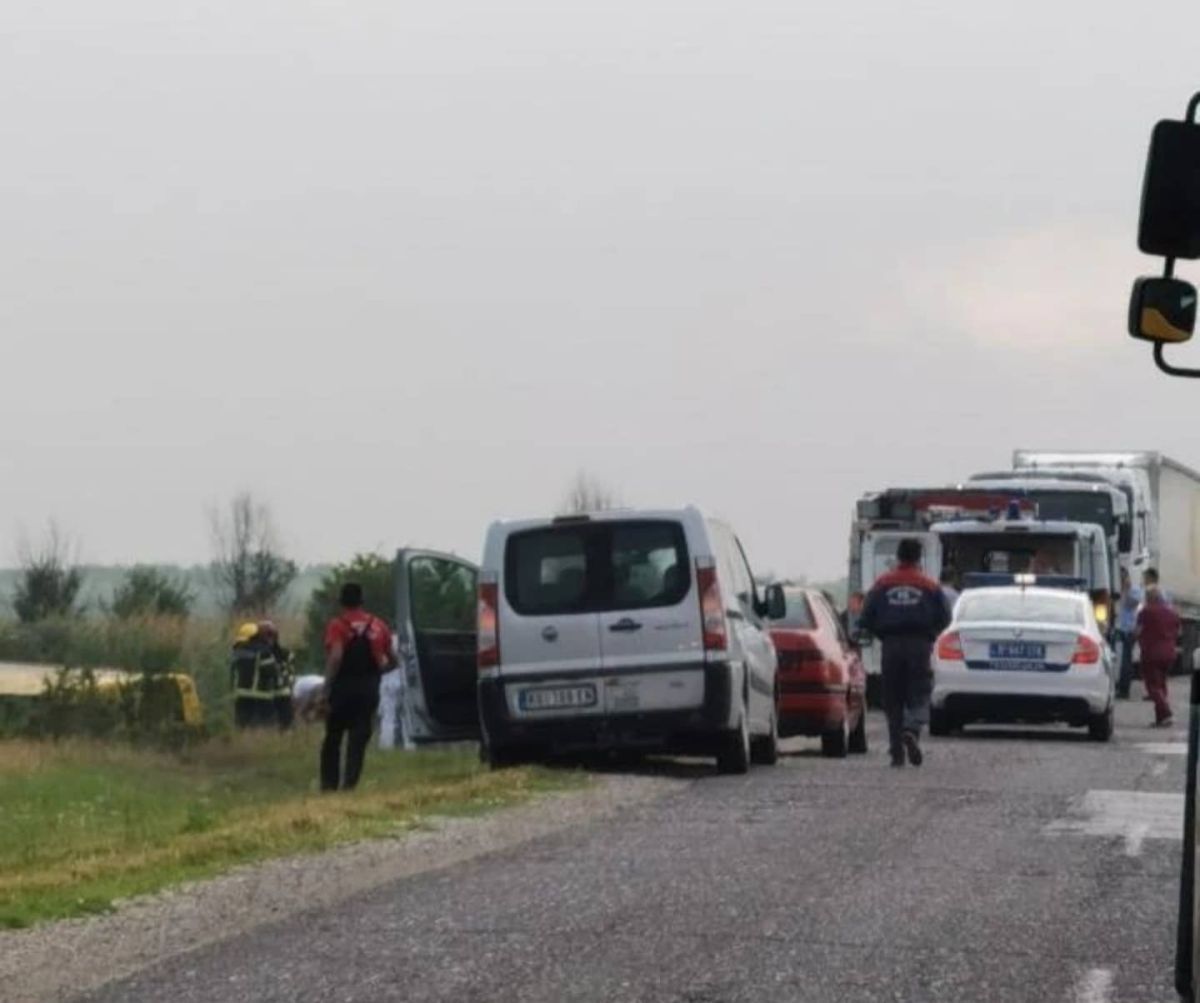 Jedan poginuo,  osam teško povređenih