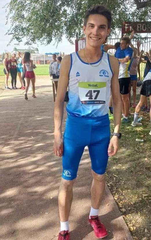 Nikolai Gajić –  pobednik trke na 8.000 metara (foto: V. V.)