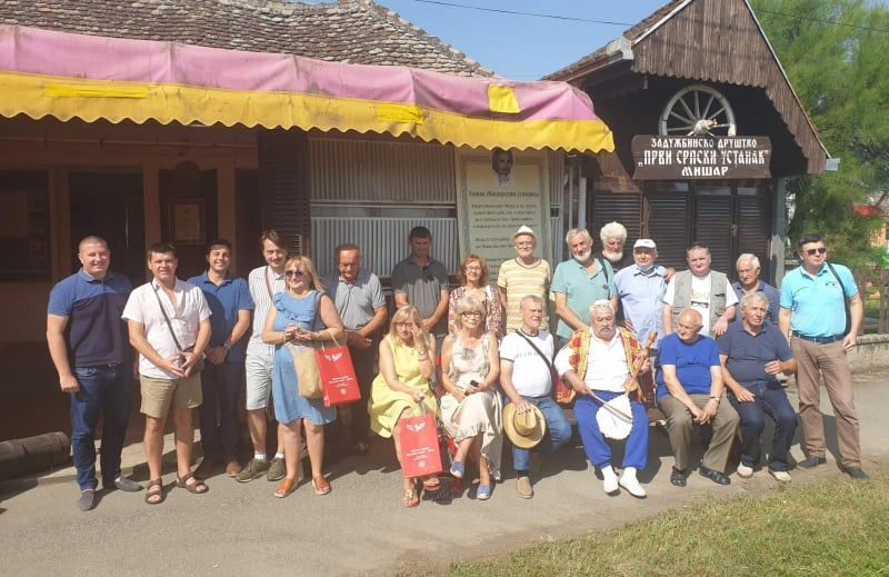 Učesnici Likovne kolonije Mišar