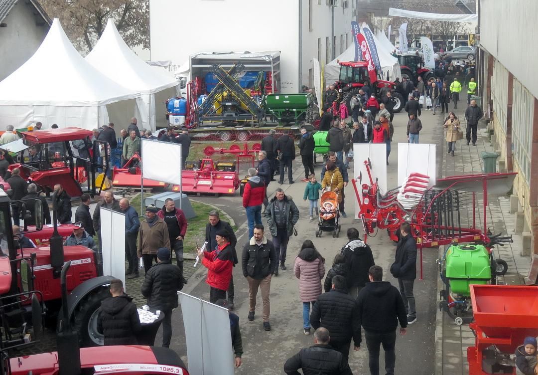 Veliki broj posetilaca  potvrda značaja manifestacije