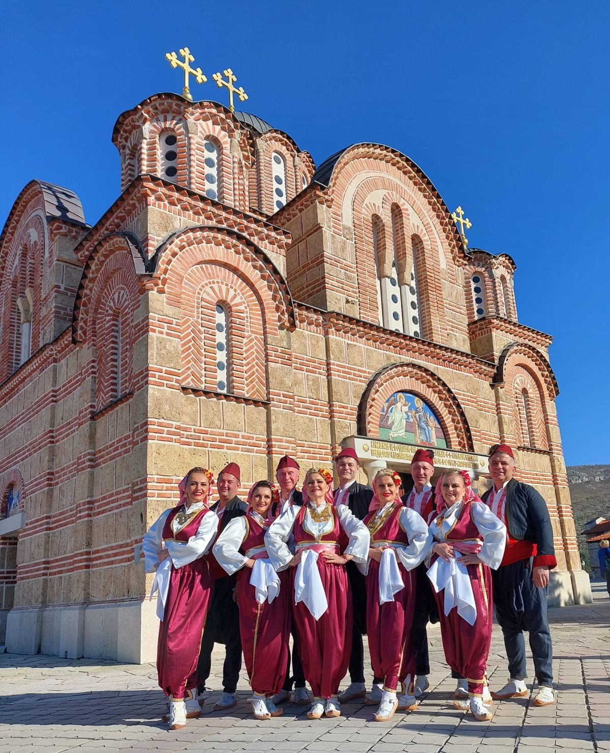 Folklor je ljubav koja nas spaja