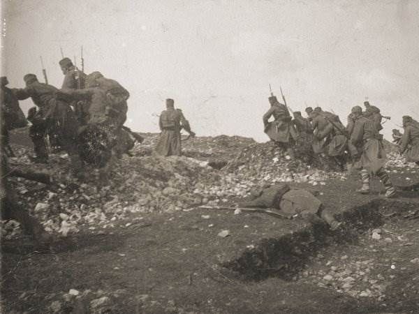 fotografija iz sukoba tokom 1913. godine (foto: Udruženje za prikupljanje i prezentaciju istorijske građe “Foto muzej”, Beograd)
