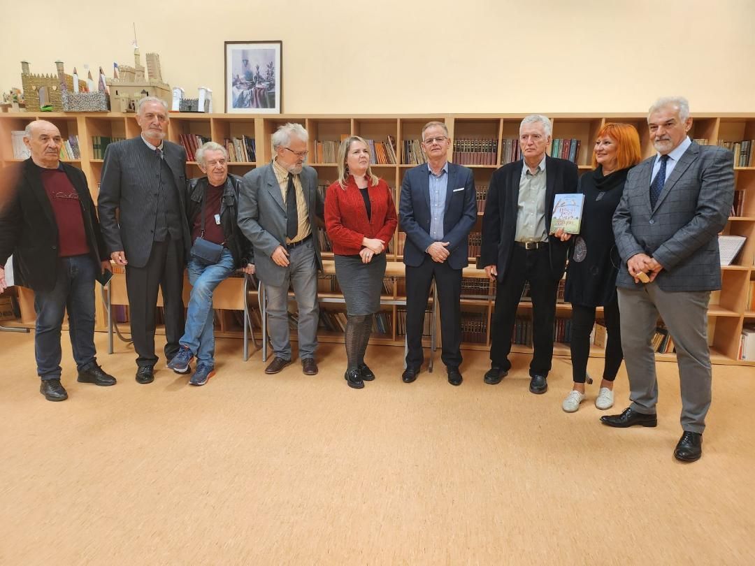 Filipoviću i Avriću „Tronoški rodoslov“