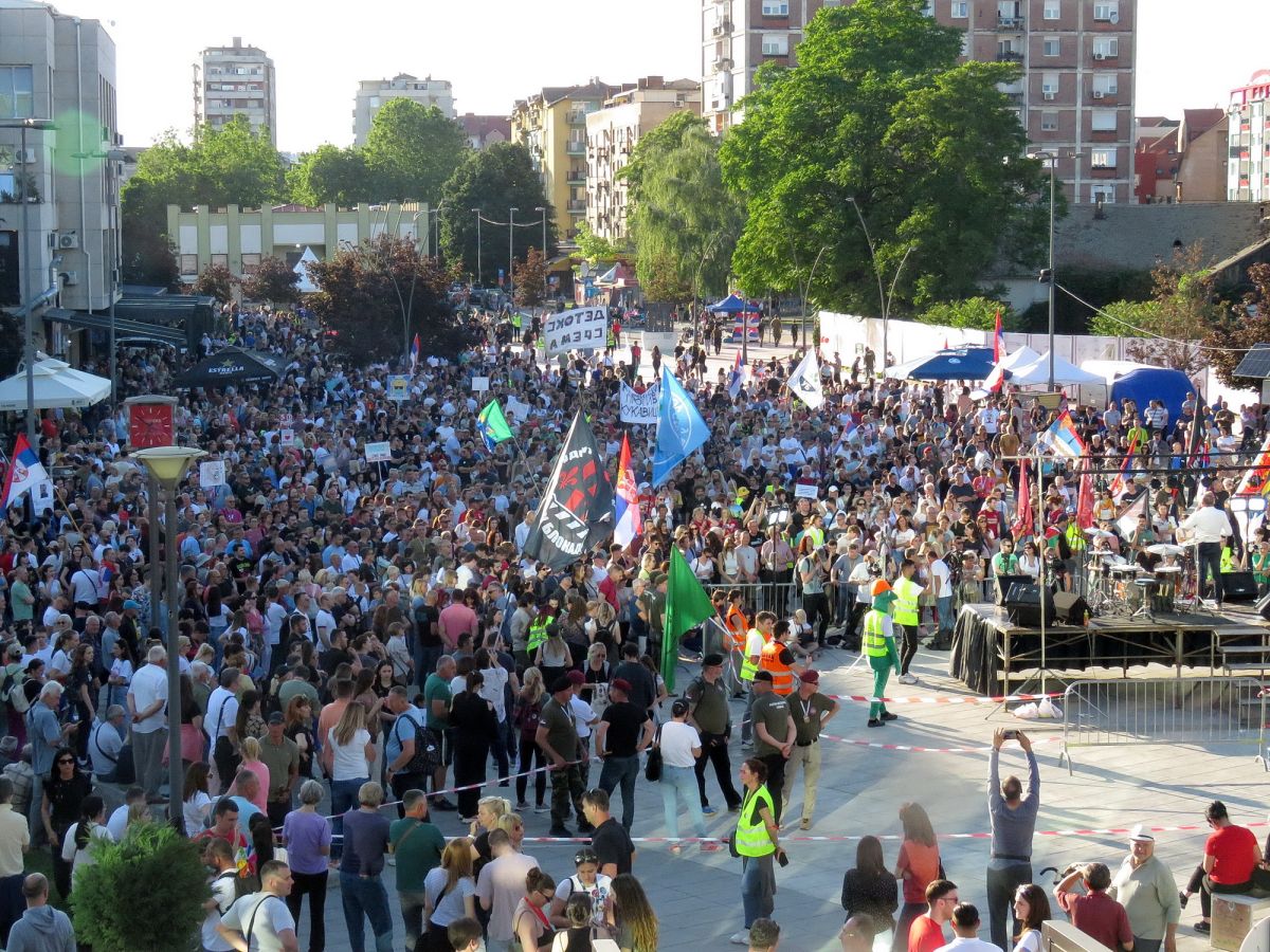Završen dvanaestočasovni protest studenata u Šapcu
