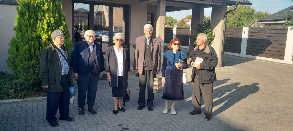 Прошло је 65 година од школских клупа (фото: приватна архива)