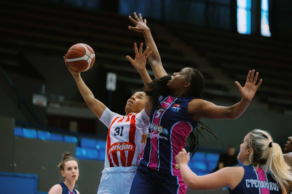 Крумс Робертсон – ЖКК Дуга (фото: @kkcrvenazvezda)