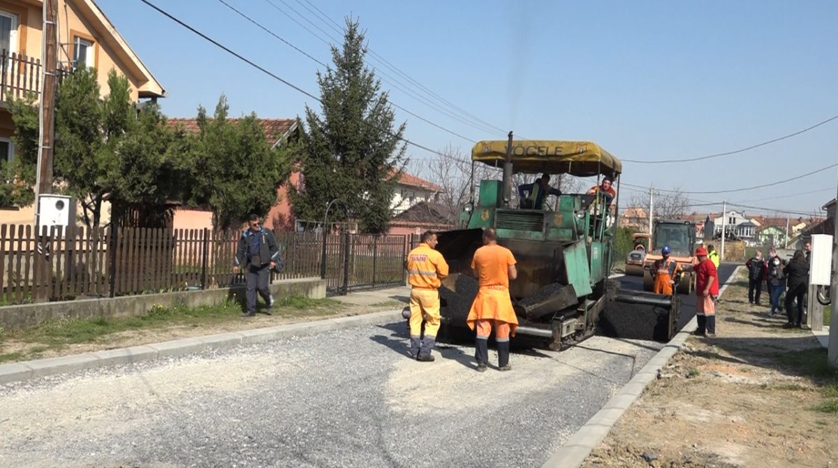 Asfaltirane tri ulice na Letnjikovcu