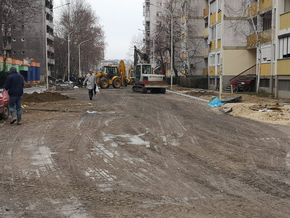 Град је једно  велико градилиште