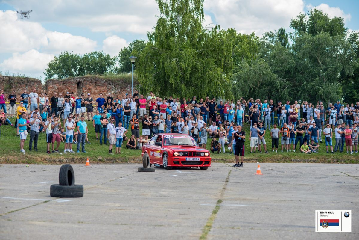 Promocija dobrih automobila, ali  i grada