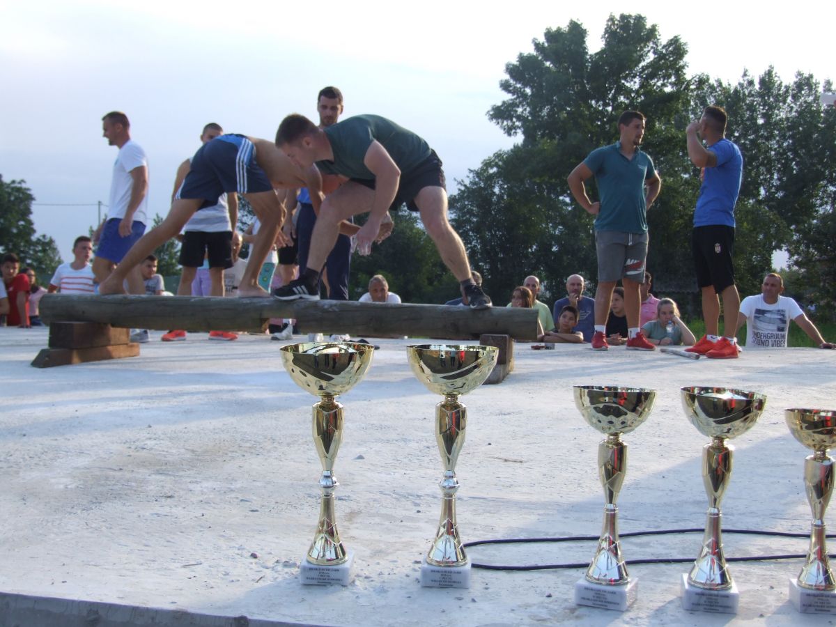 Parada zdravog života, višeboja, folklora...