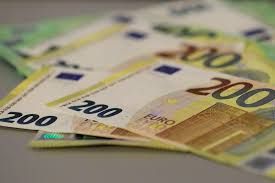 Evro sutra 117,61 dinar