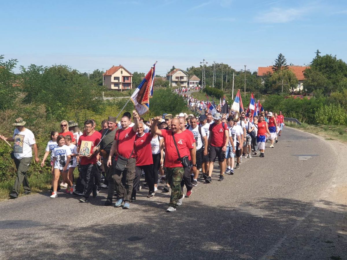 Između Varne i Volujca