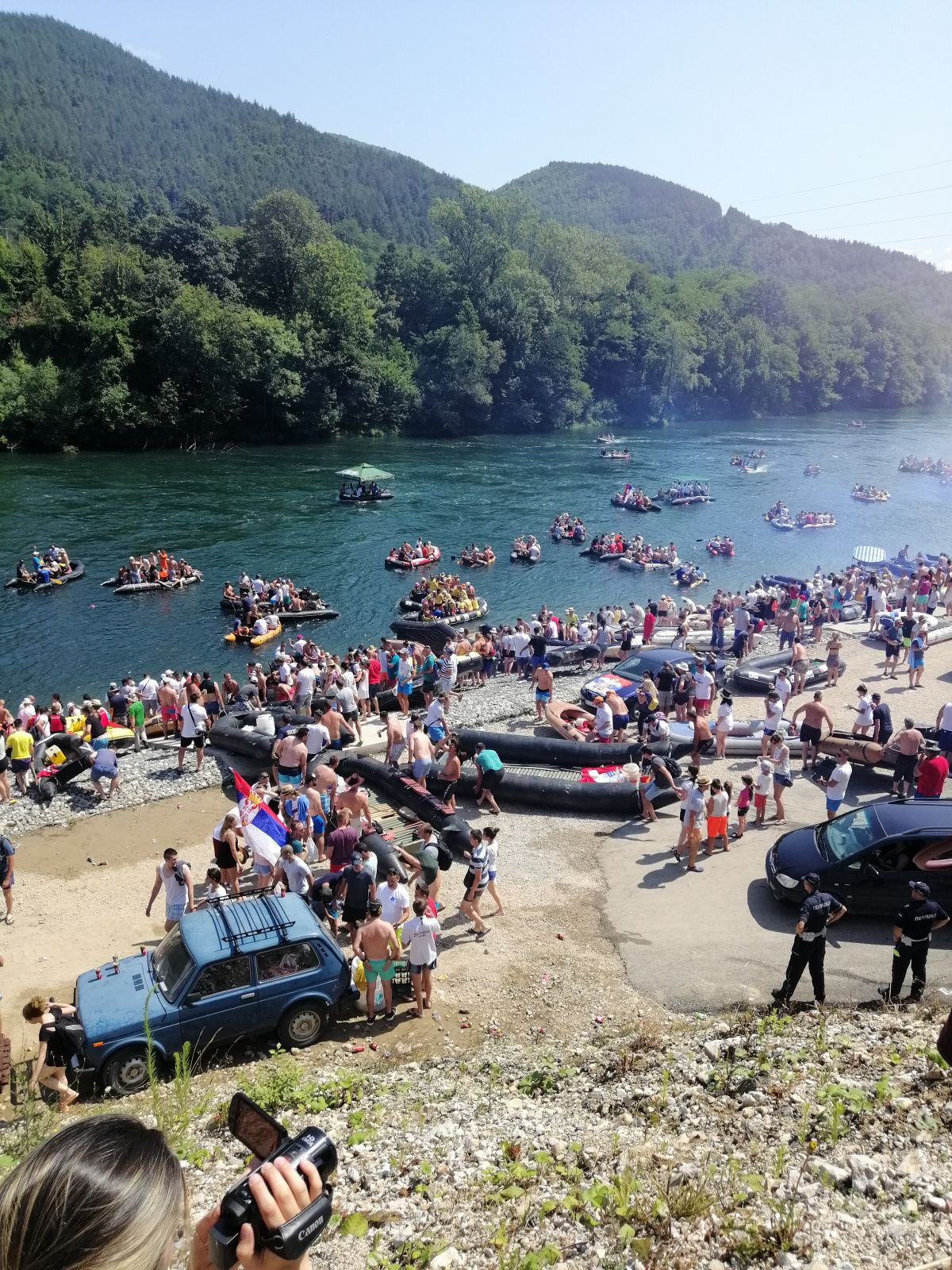 Festival dobrog raspoloženja na reci