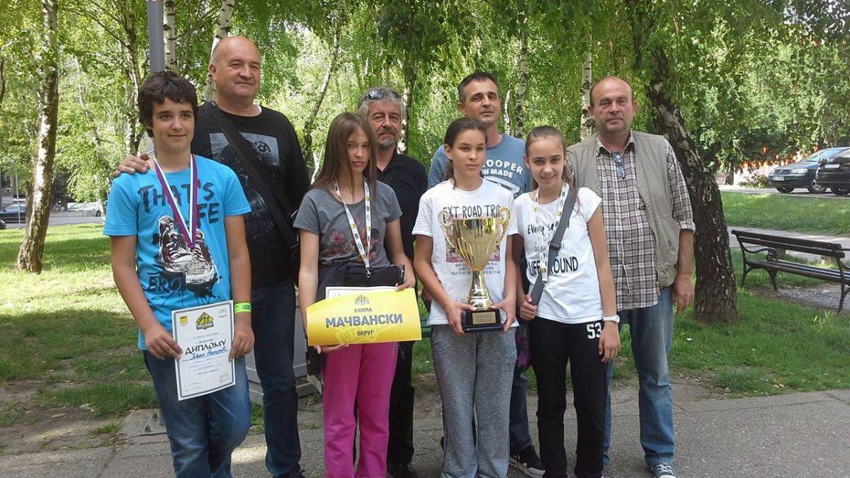 „ШТА ЗНАШ О САОБРАЋАЈУ“ ОСВОЈИЛИ ПРВО МЕСТО