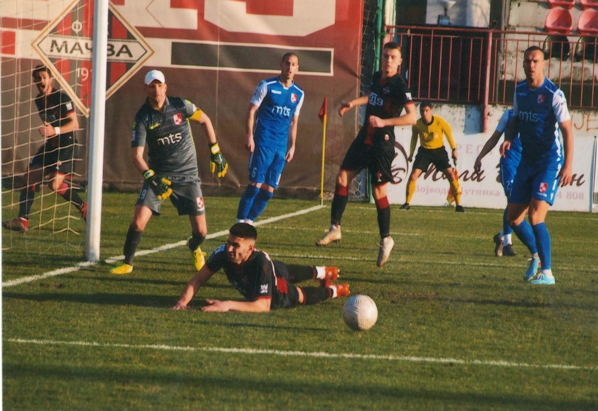 Korak nazad: mačva - Radnički (N) 0:2