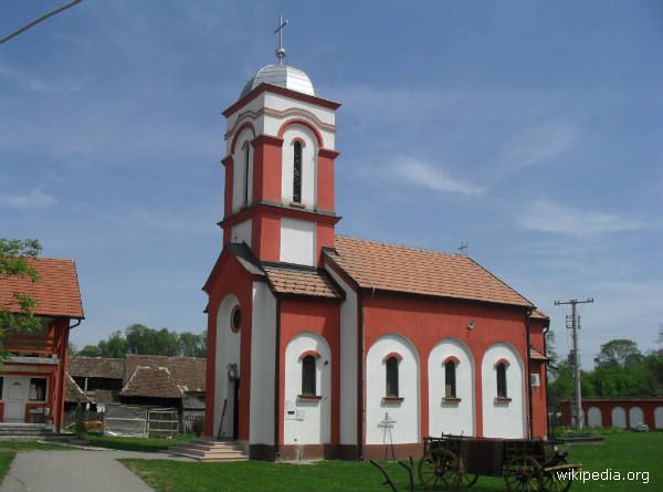 Selo prepoznatljivo po manastiru