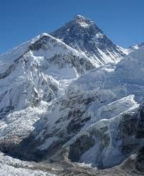 Kinezi se prvi popeli na Mont Everest ove godine