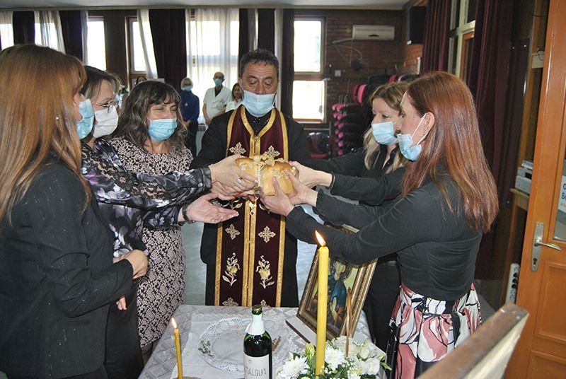 Načenik Mačvanskog okruga: Slava medicinskih sestara i tehničara