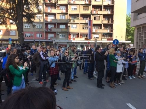 Novinari na skupu u Beogradu pozvali tužilaštvo da reaguje na pretnje njihovim kolegama