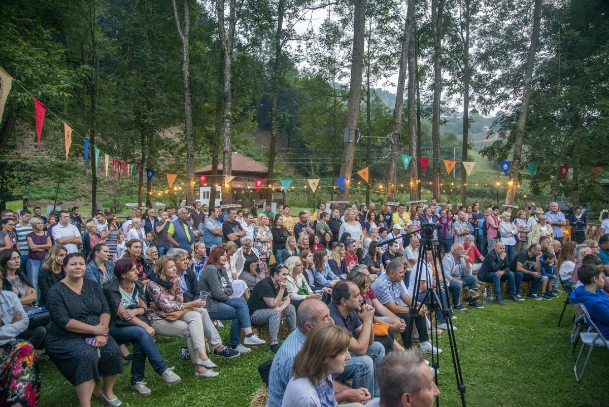 Smeh kao poslednje utočište slobode