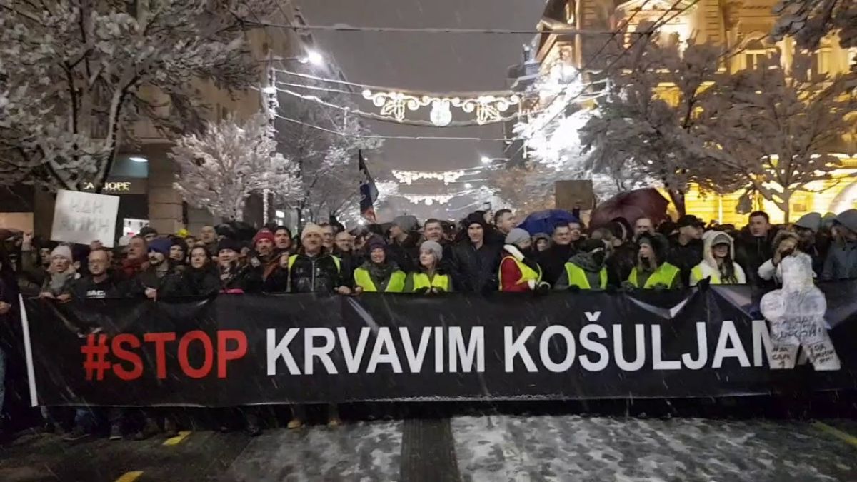 Организатори протеста Стоп крвавим кошуљама послали отворено писмо Вучићу