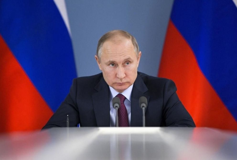 Путин обећао значајну помоћ Србији у борби против корона вируса