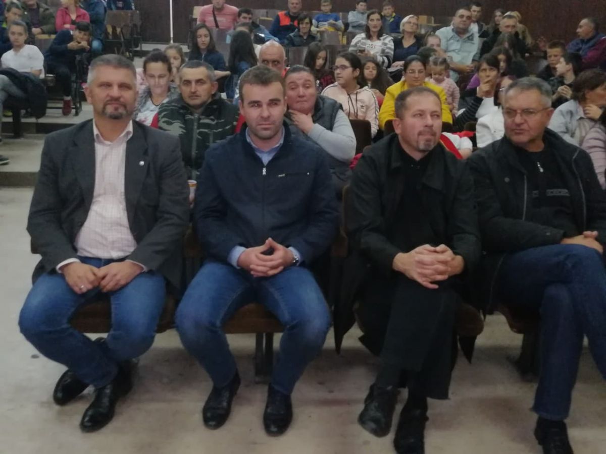 Nadmetanje u znanju i traktorskim veštinama