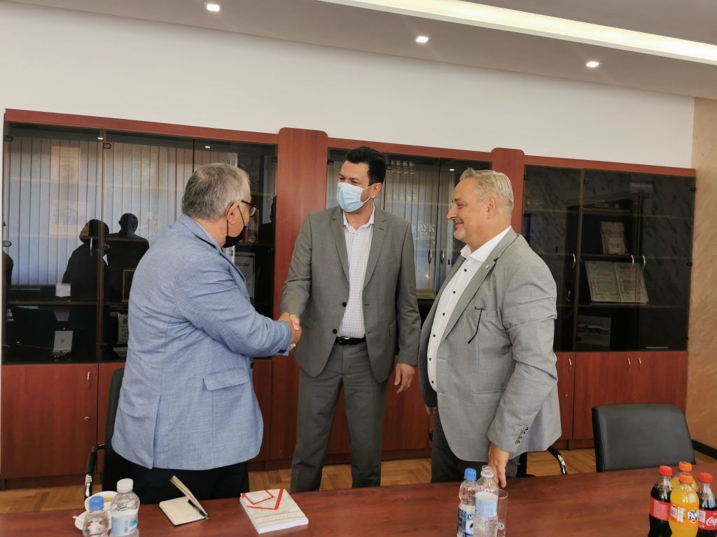 Profesor dr Jovan Delić na čelu