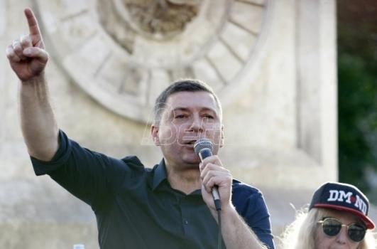 Zelenović osudio pretnje smrću voditeljima TV Šabac