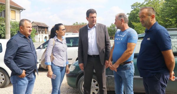 Asfalt kroz Jocića malu