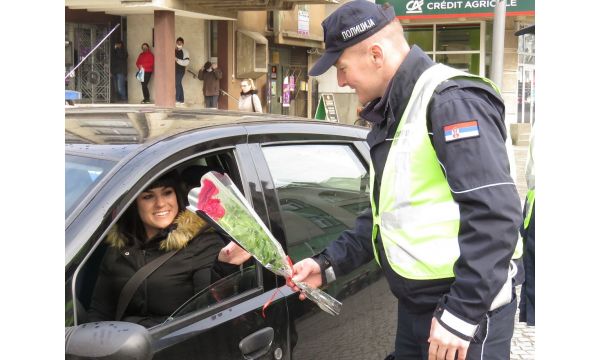 Po cvet za dame vozače