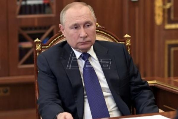 Kremlj: Putin spreman da pomogne u rešavanju krize hranom pod uslovom da se ukinu sankcije Moskvi