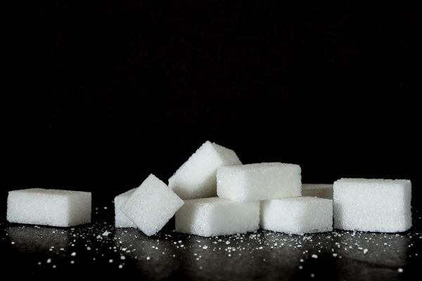 Vlada Srbije sutra donosi odluku o ceni šećera, očekuje se da kilogram maksimalno košta 89 dinara