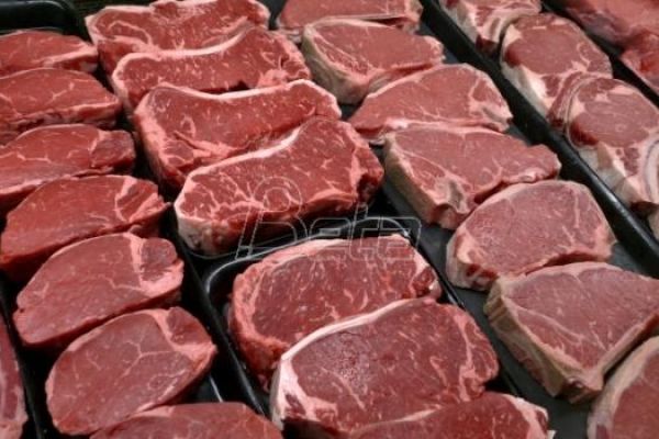 Klaničari nezadovoljni vladinom odlukom o pojeftinjenju mesa, proizvođači ogorčeni
