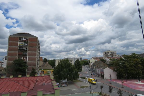 U Srbiji sutra promenljivo oblačno vreme, temperatura do 30 stepeni