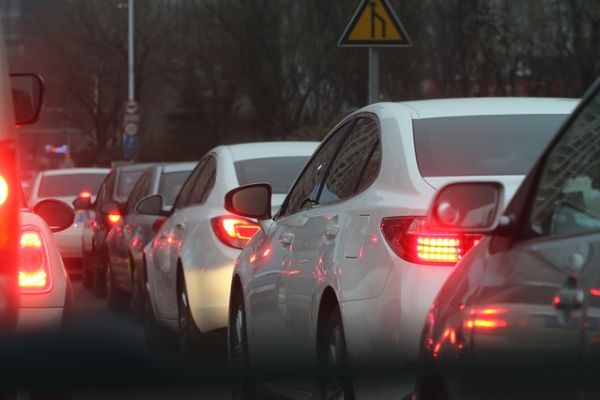 AMSS: Pojačan intenzitet saobraćaja uz povremene pljuskove