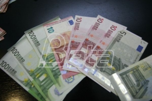 Евро данас 117,30 динара