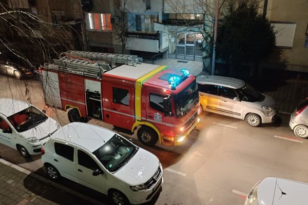 Požar u lift kućici u Kralja Dragutina u Šapcu