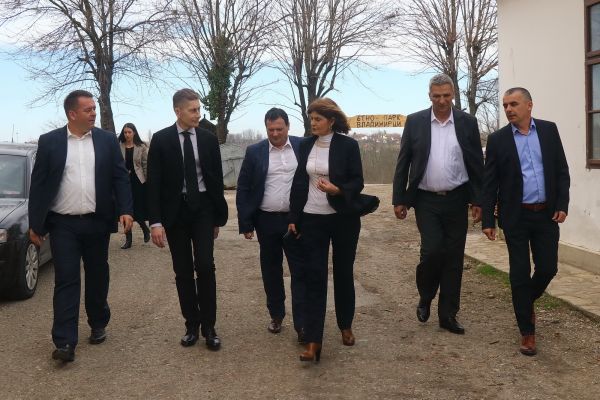 Ministar Martinović u Vladimiricima najavio sredstava za izgradnju novog objekta Opštinske uprave