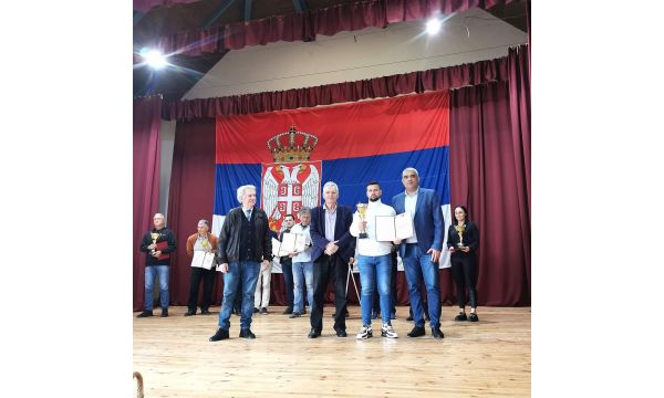 Прњавор најактивније село
