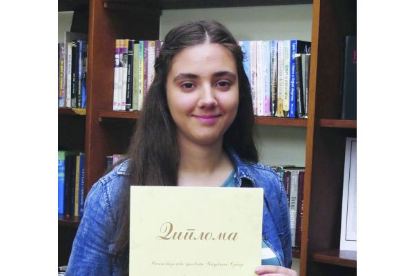 Jelica Kosanić učenica Šabačke gimnazije dobitnica prve nagrade na Književnoj olimpijadi