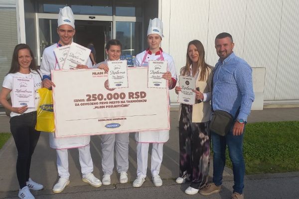 Učenici Ekonomske prvi među "Mladim poslastičarima"
