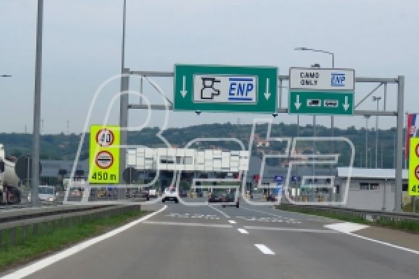 AMSS: Pljuskovi otežavaju saobraćaj, oprez zbog odrona