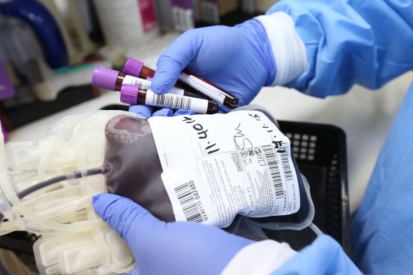 Министарство здравља упутило апел грађанима, потребне све крвне групе