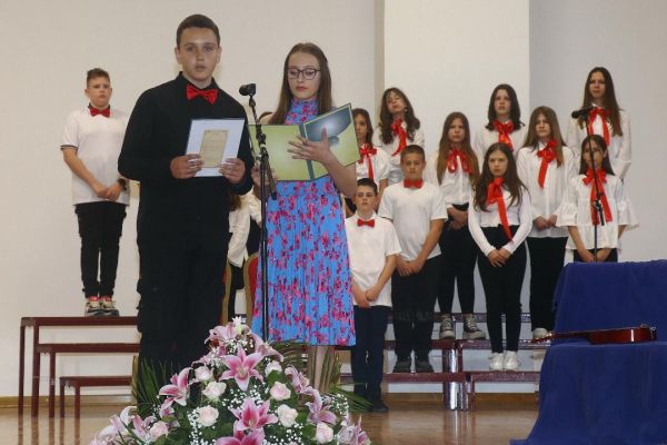 OŠ „Laza K. Lazarević“ obeležila 63. rođendan