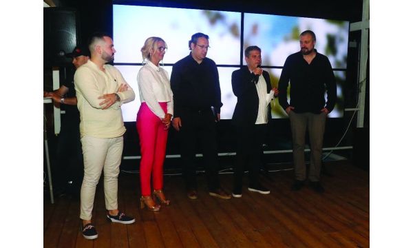 Grupa „Kafanica“ promovisala novu pesmu i spot „Samo ti“
