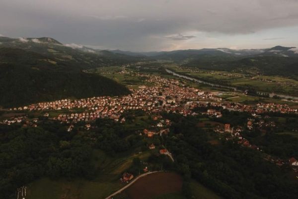 U Ljuboviji 14 porodica useljeno u objekte za socijalno stanovanje