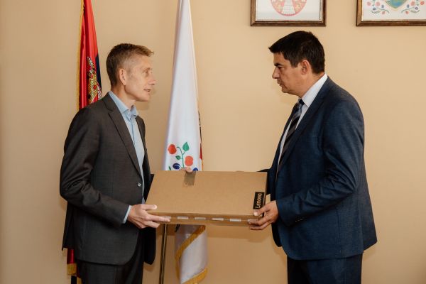 Министар Александар Мартиновић посетио Љубовију